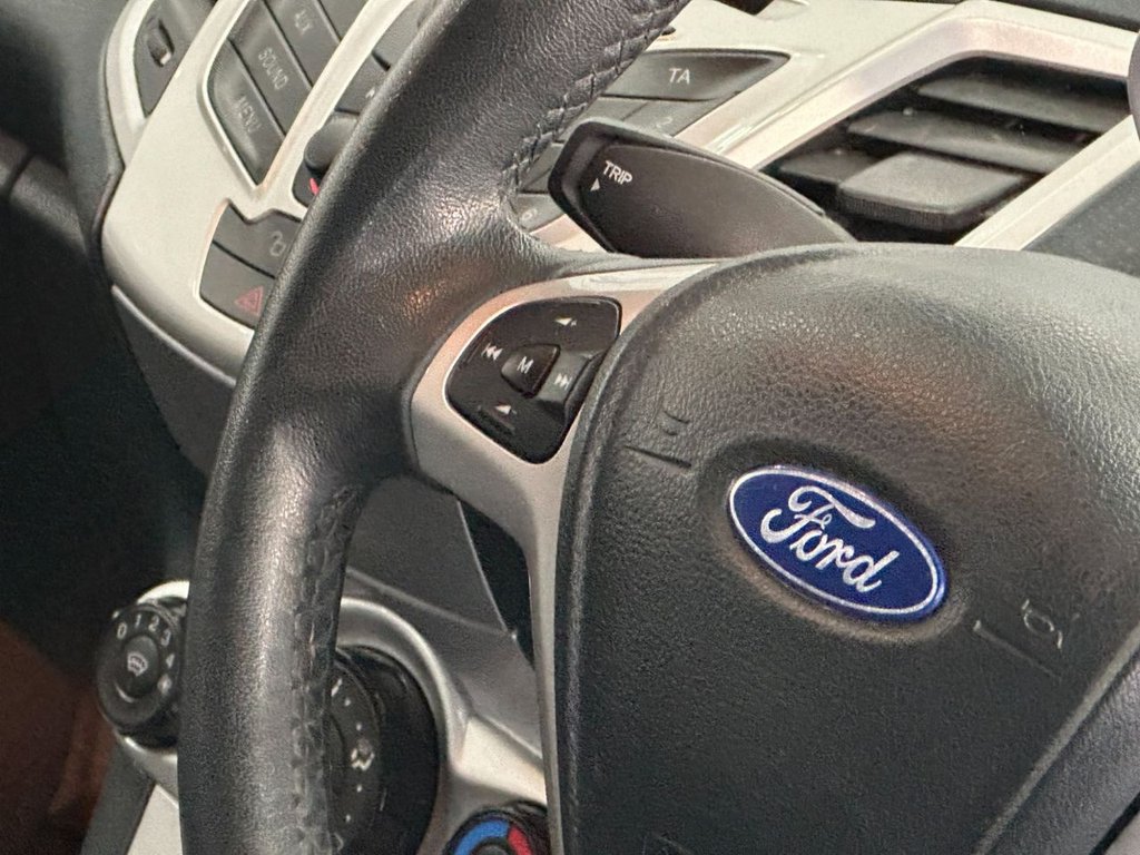 Used Ford Fiesta 2011 for sale - 77121912: Photo 14