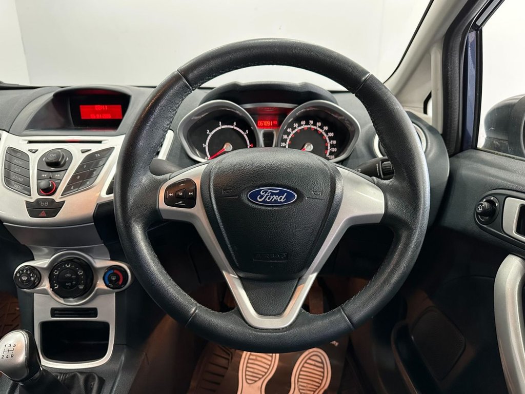 Used Ford Fiesta 2011 for sale - 77121912: Photo 24
