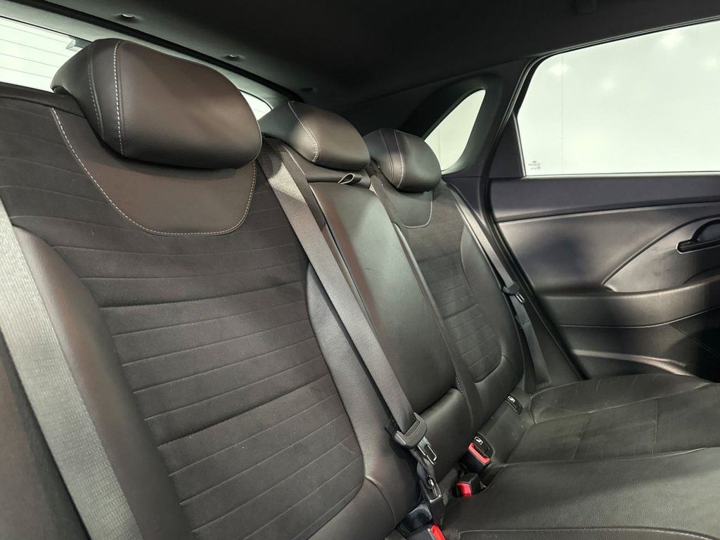 Used Hyundai i30 2018 for sale - 77436965: Photo 23