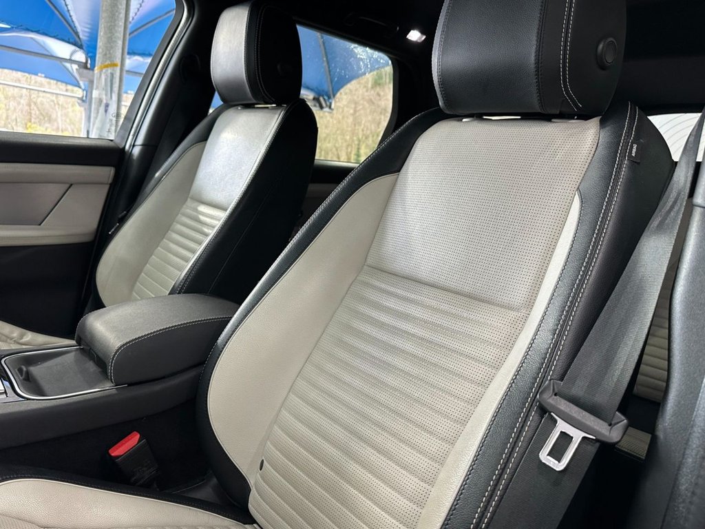 Used Land Rover Discovery Sport 2021 for sale - 78111176: Photo 32