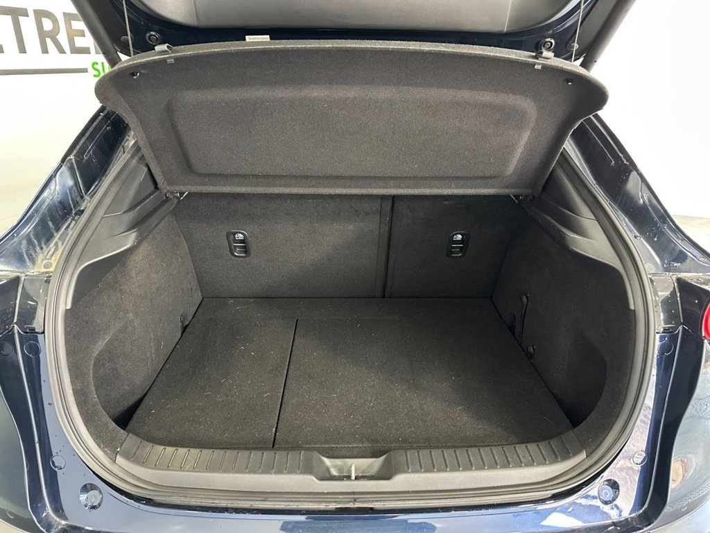 Used Mazda CX-30 2020 for sale - 77905206: Photo 39