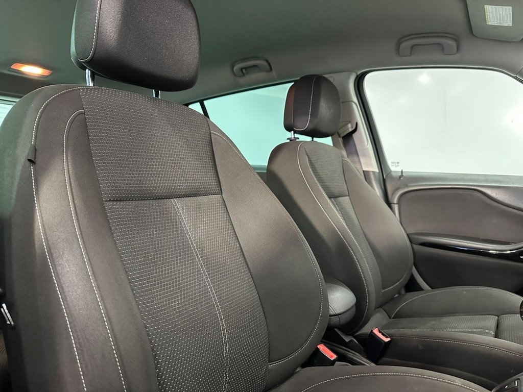 Used Vauxhall Zafira Tourer 2015 for sale - 77275946: Photo 18
