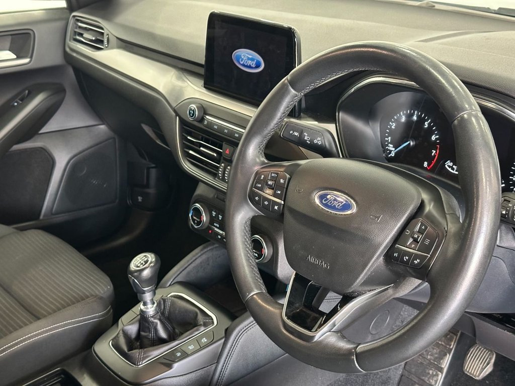 Used Ford Focus 2020 for sale - 76039033: Photo 20