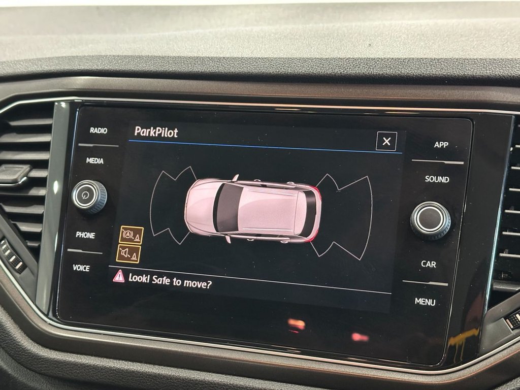 Used Volkswagen T-Roc 2018 for sale - 76417589: Photo 30