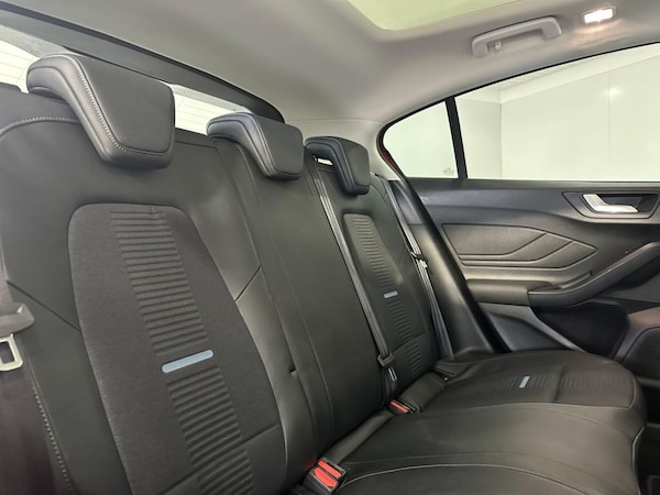 Used Ford Focus 2019 for sale - 76039511: Photo 17