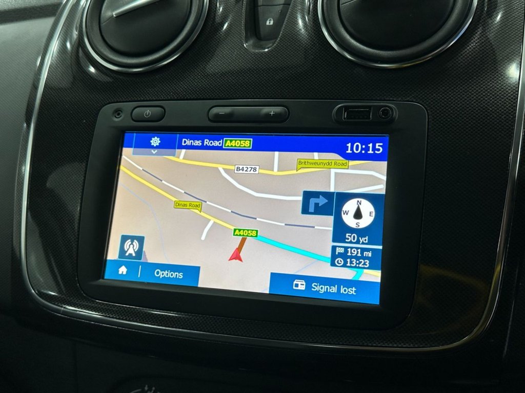 Used Dacia Sandero 2020 for sale - 76691344: Photo 31