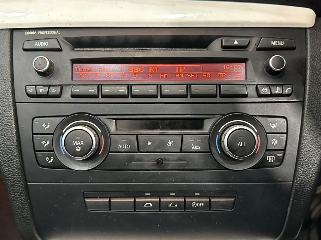 Used BMW 1 Series 2011 for sale - 76768631: Photo 28