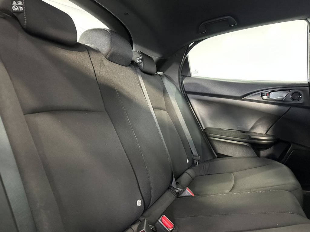 Used Honda Civic 2017 for sale - 77031107: Photo 22