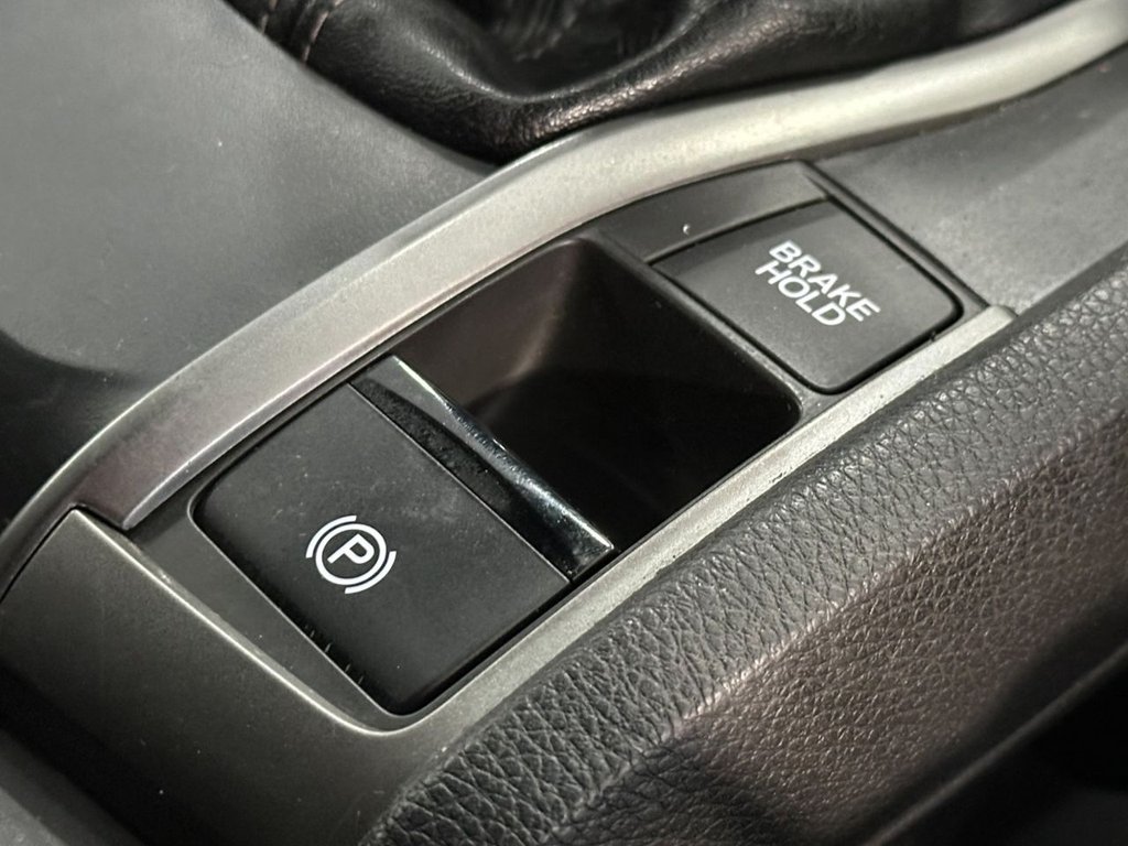 Used Honda Civic 2017 for sale - 77031107: Photo 30