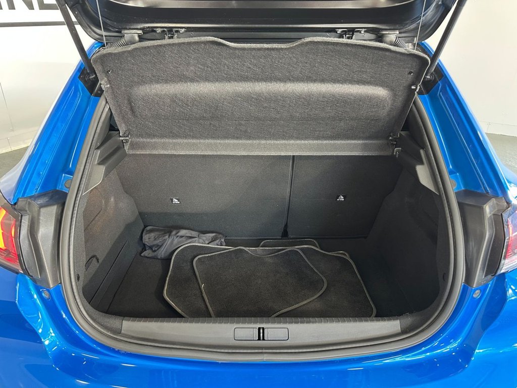 Used Peugeot 208 2021 for sale - 77121715: Photo 32