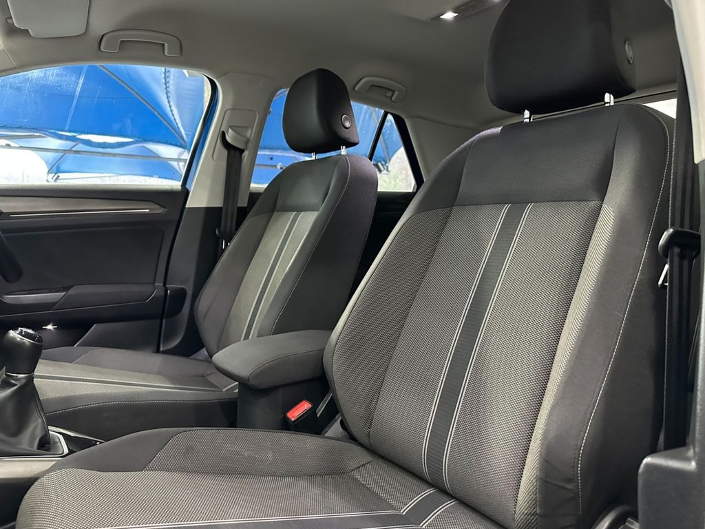 Used Volkswagen T-Roc 2021 for sale - 76496656: Photo 20