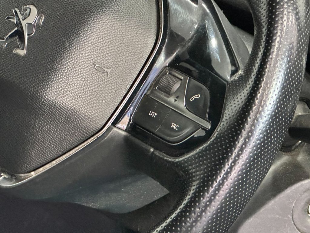 Used Peugeot 3008 2018 for sale - 77673628: Photo 15