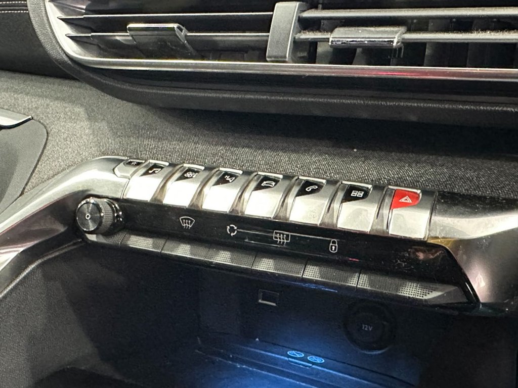 Used Peugeot 3008 2018 for sale - 77673628: Photo 26