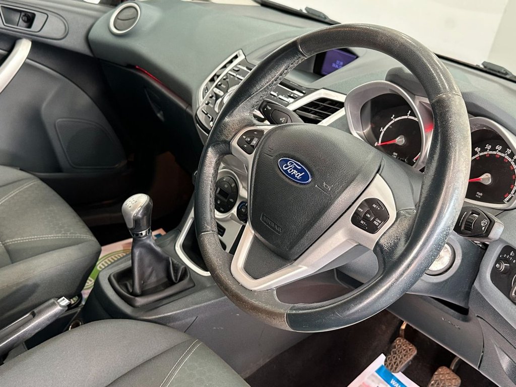 Used Ford Fiesta 2011 for sale - 76318712: Photo 14