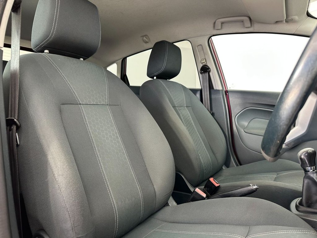 Used Ford Fiesta 2011 for sale - 76318712: Photo 15
