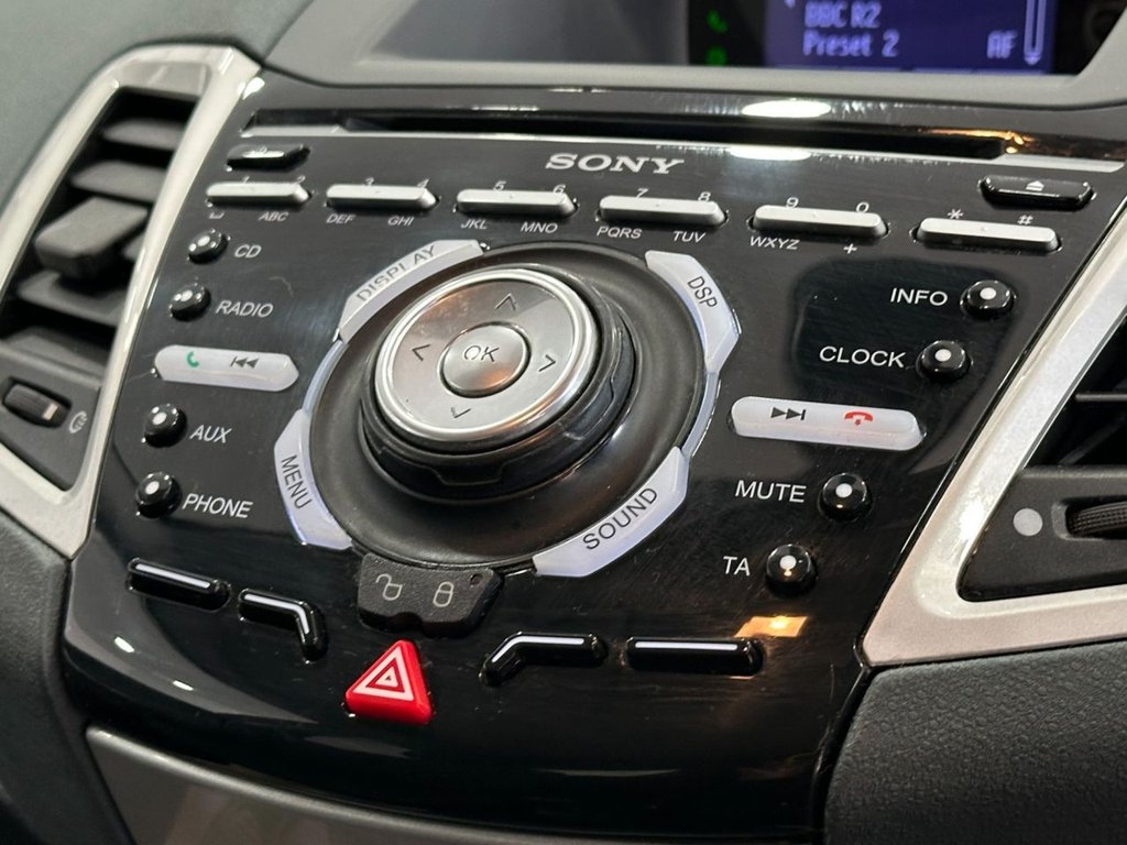 Used Ford Fiesta 2011 for sale - 76318712: Photo 25