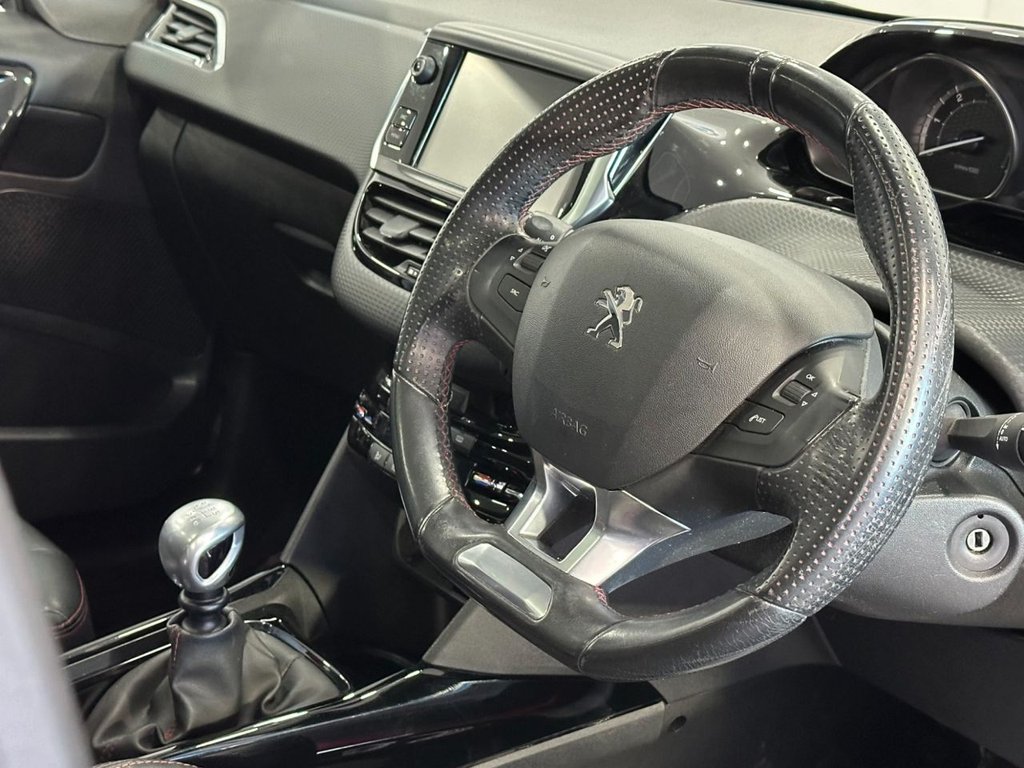 Used Peugeot 2008 2017 for sale - 76740540: Photo 18