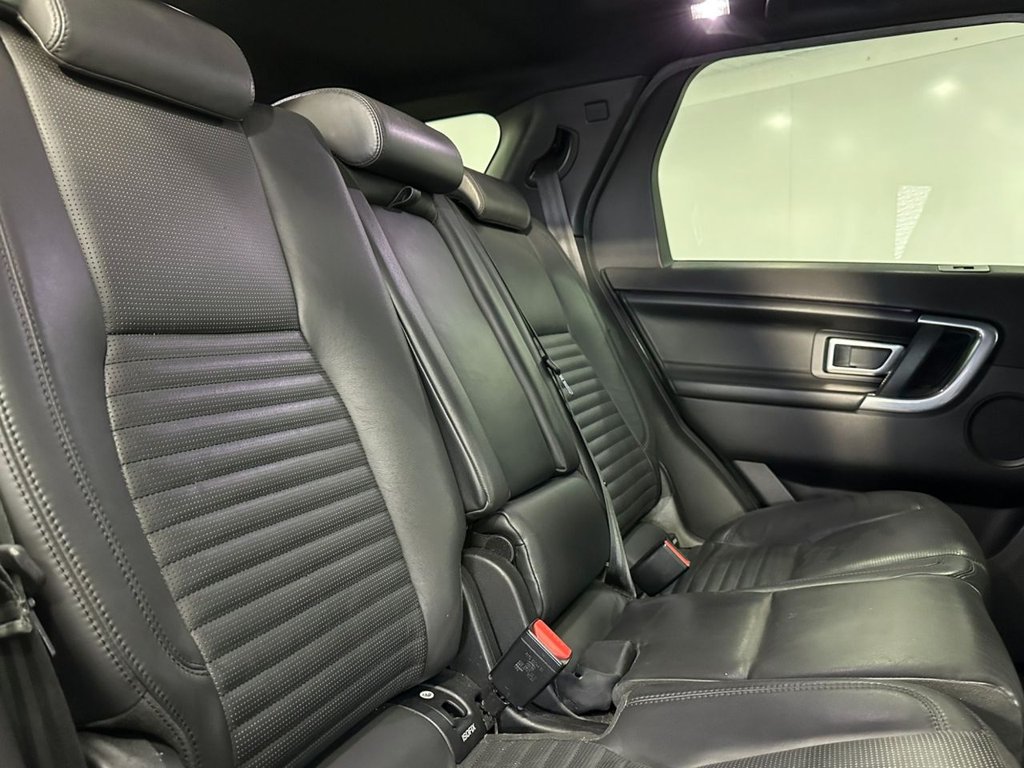 Used Land Rover Discovery Sport 2015 for sale - 76147982: Photo 20