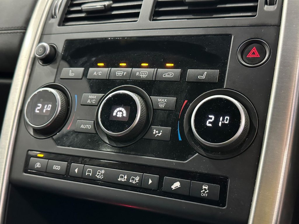 Used Land Rover Discovery Sport 2015 for sale - 76147982: Photo 31