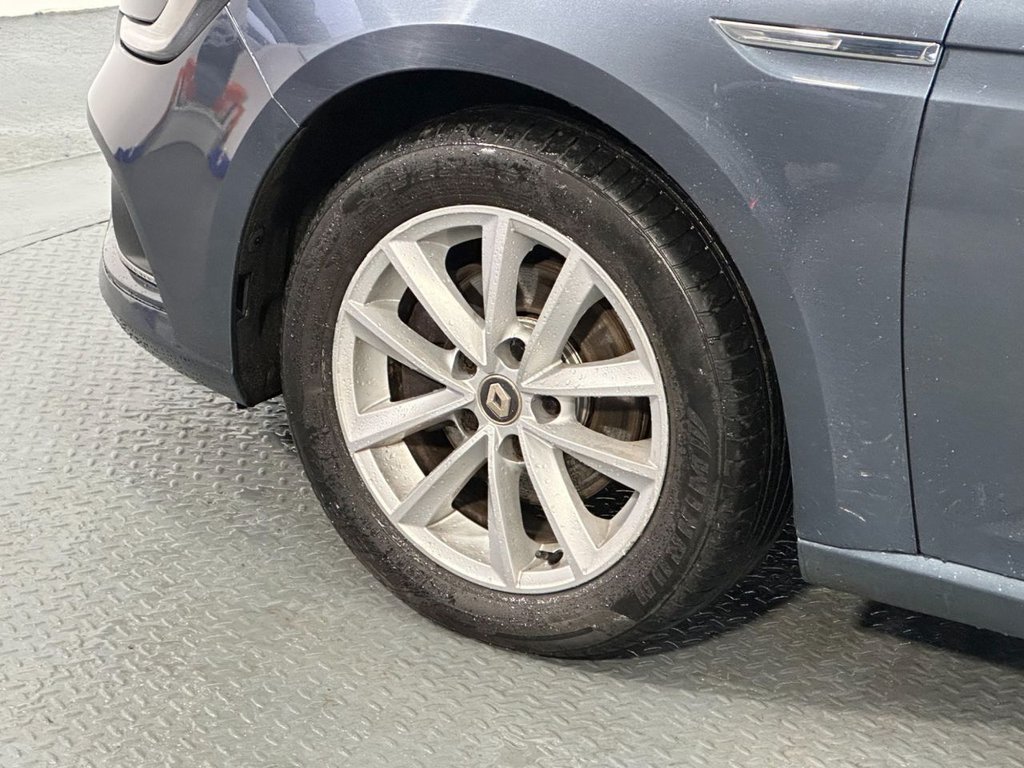 Used Renault Megane 2017 for sale - 77936200: Photo 13