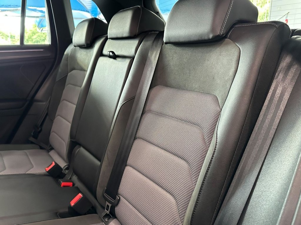 Used Volkswagen Tiguan 2018 for sale - 76039209: Photo 23