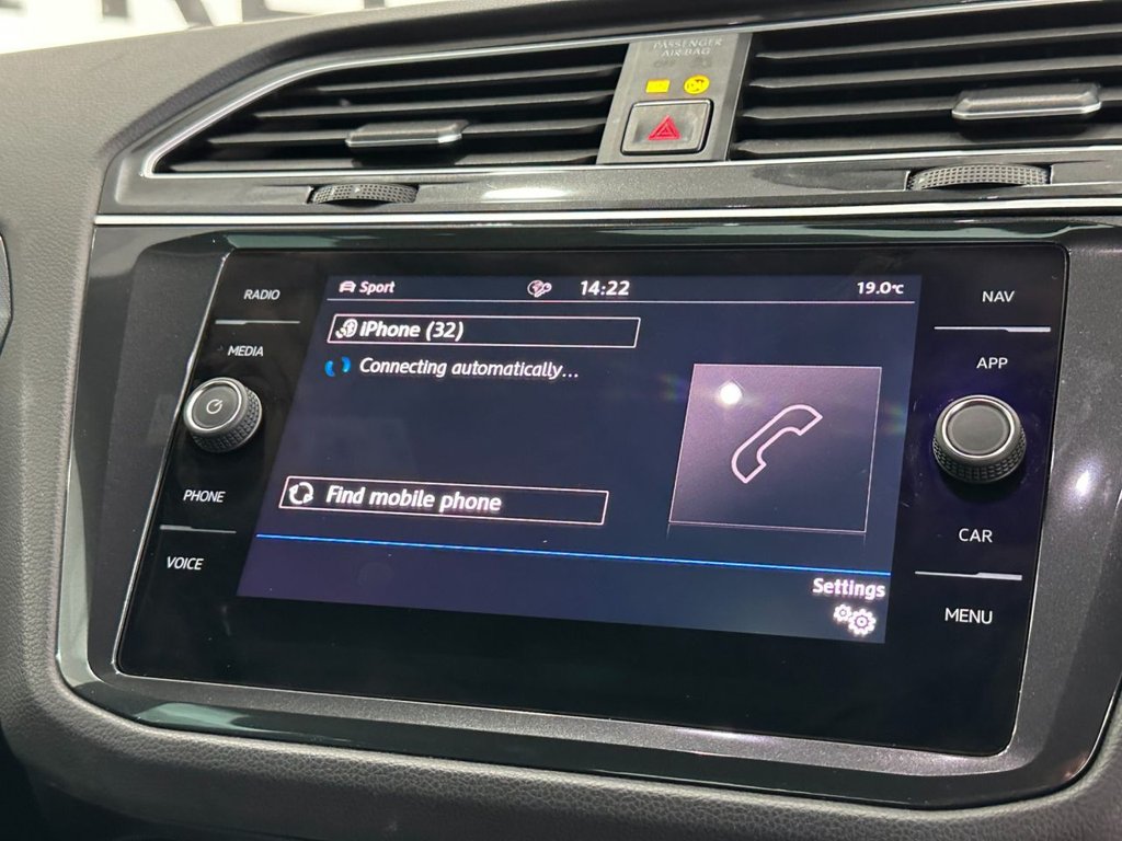 Used Volkswagen Tiguan 2018 for sale - 76039209: Photo 34