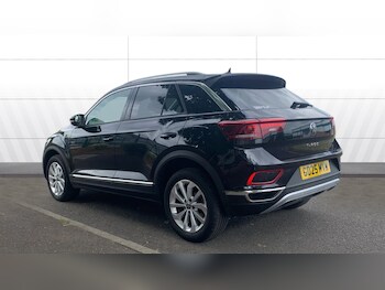 Used Volkswagen T-Roc 2025 for sale - 78835045: Photo
