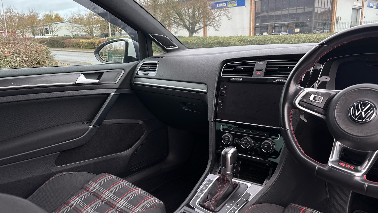 Used Volkswagen Golf 2018 for sale - 76734930: Photo 14