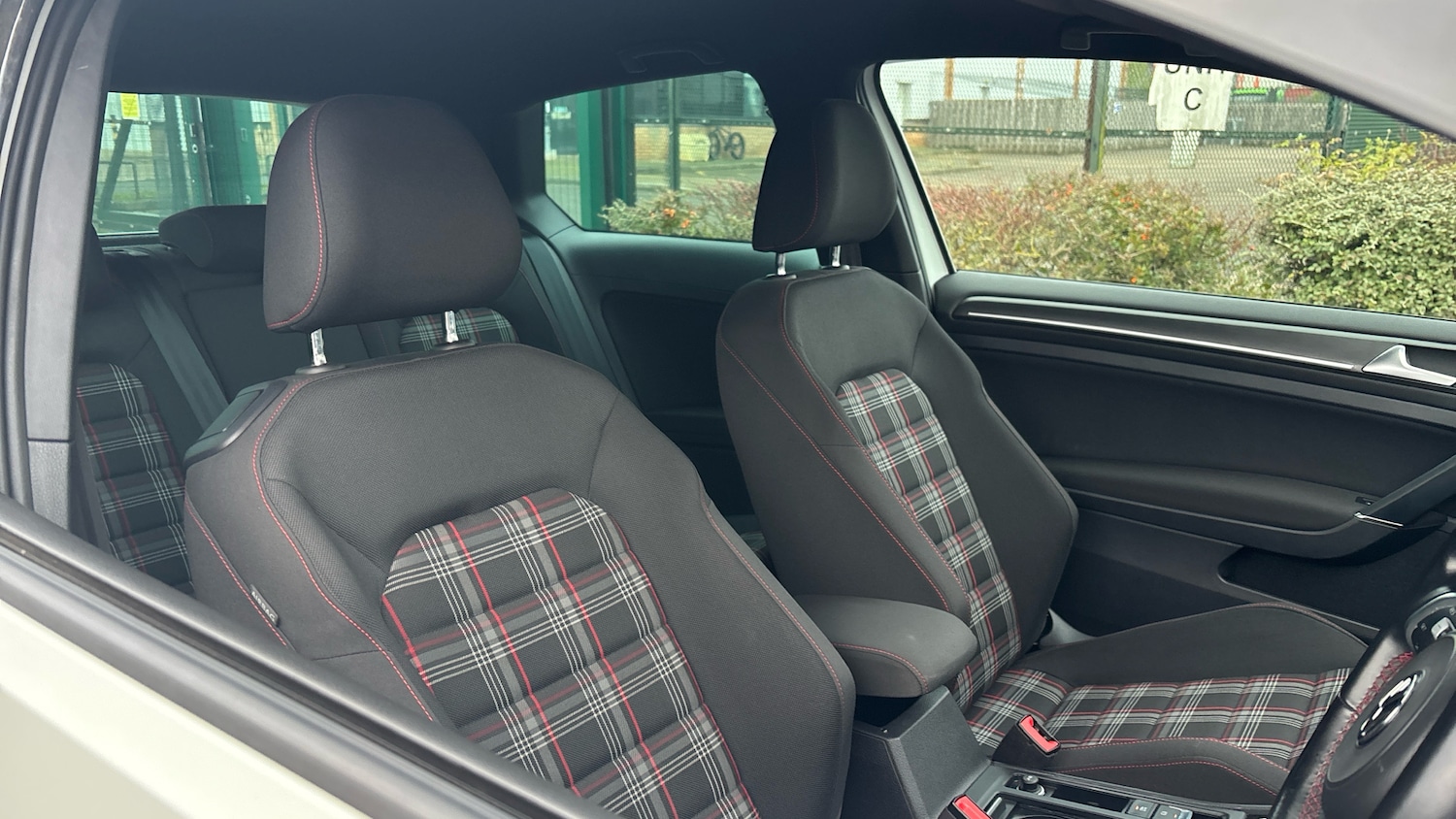 Used Volkswagen Golf 2018 for sale - 76734930: Photo 27