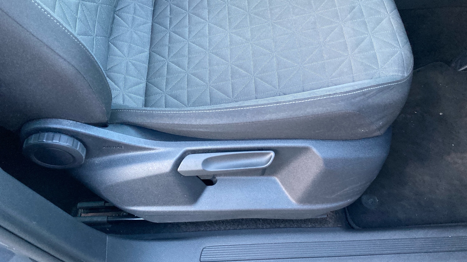 Used Volkswagen Tiguan 2022 for sale - 76905921: Photo 24