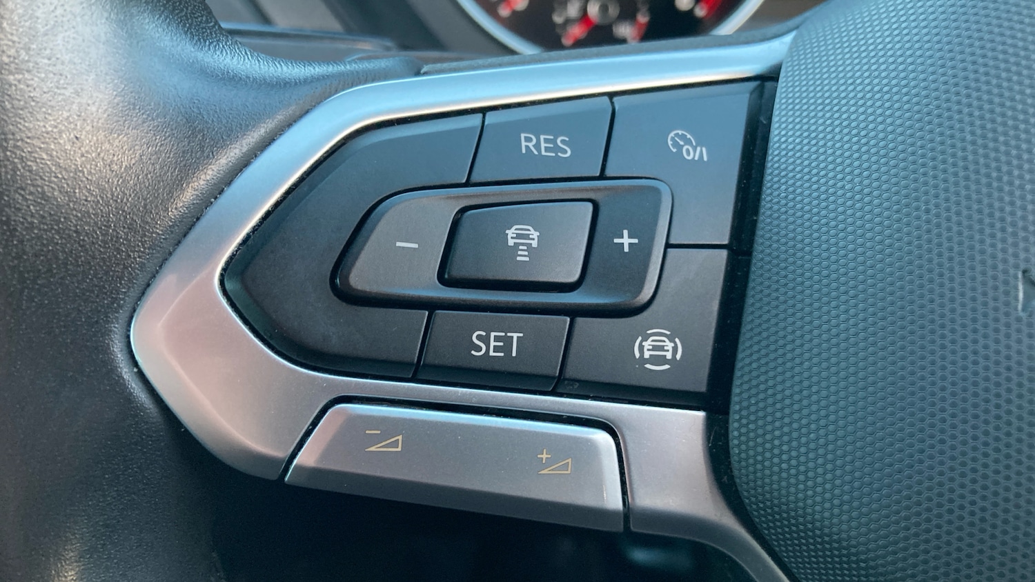 Used Volkswagen Tiguan 2022 for sale - 76905921: Photo 44