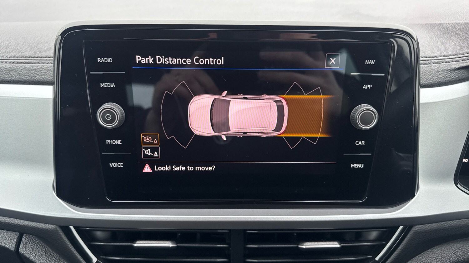 Used Volkswagen T-Roc 2024 for sale - 77515340: Photo 44