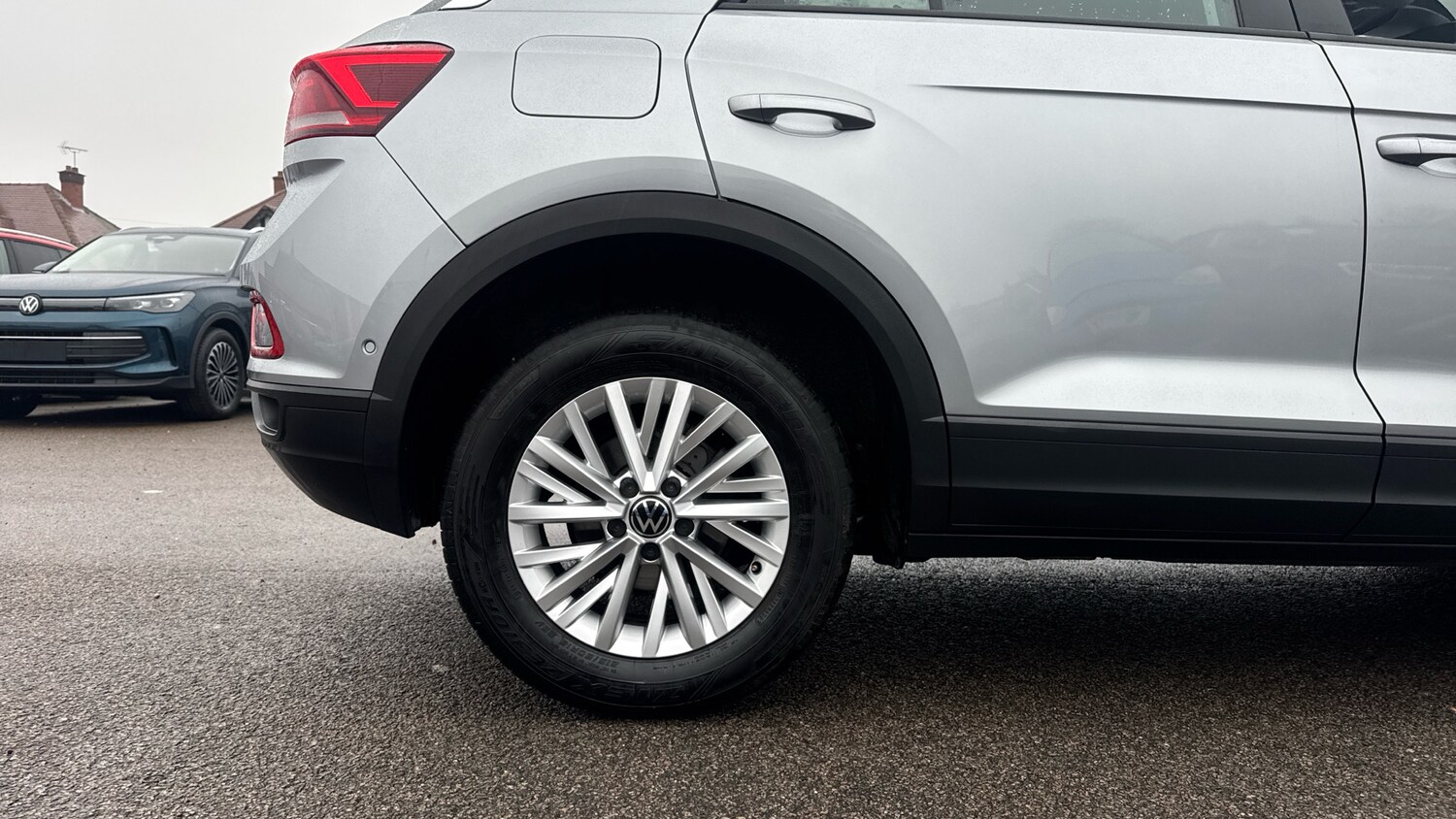 Used Volkswagen T-Roc 2024 for sale - 77515340: Photo 7