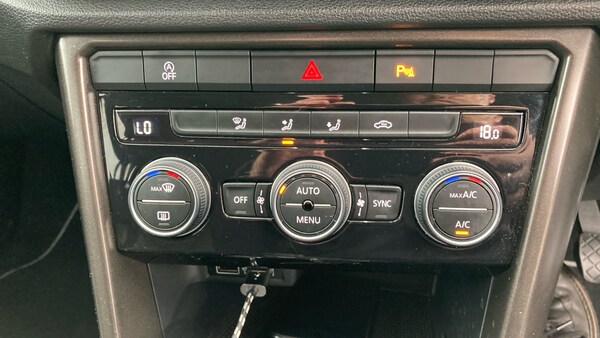 Used Volkswagen T-Roc 2019 for sale - 76114856: Photo 31