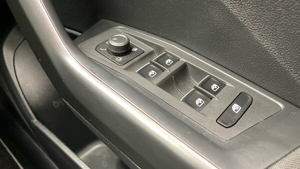Used Volkswagen T-Roc 2019 for sale - 76114856: Photo 35