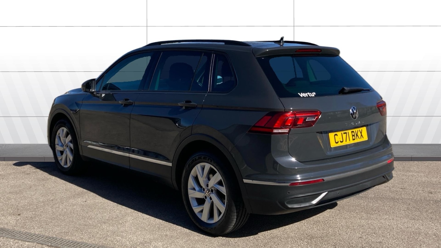 Used Volkswagen Tiguan 2022 for sale - 77930493: Photo 2