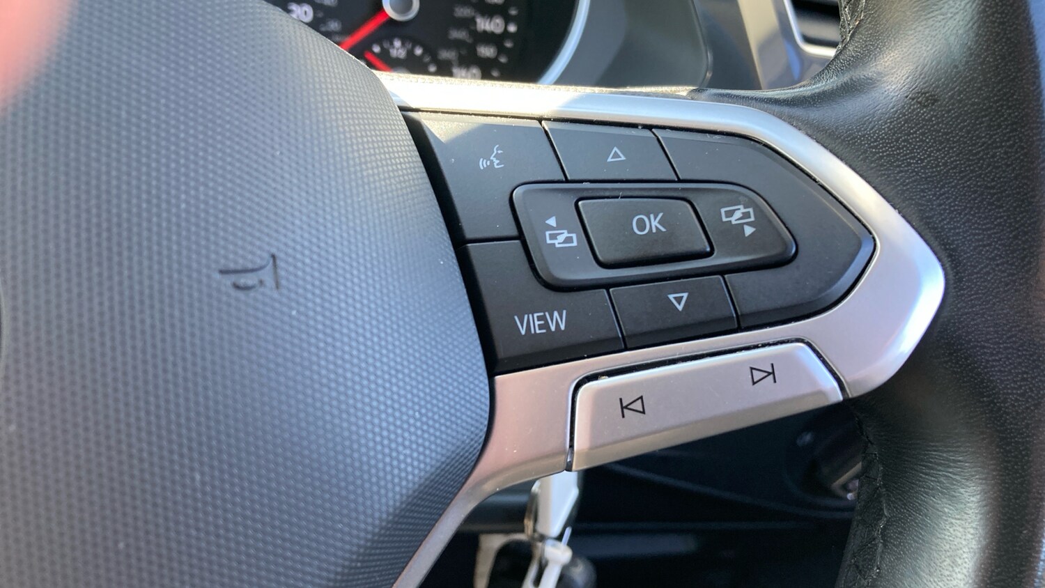 Used Volkswagen Tiguan 2022 for sale - 77930493: Photo 39