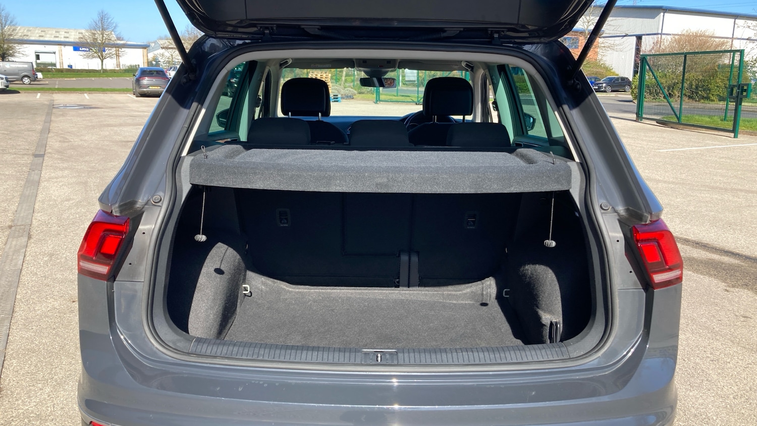 Used Volkswagen Tiguan 2022 for sale - 77930493: Photo 4