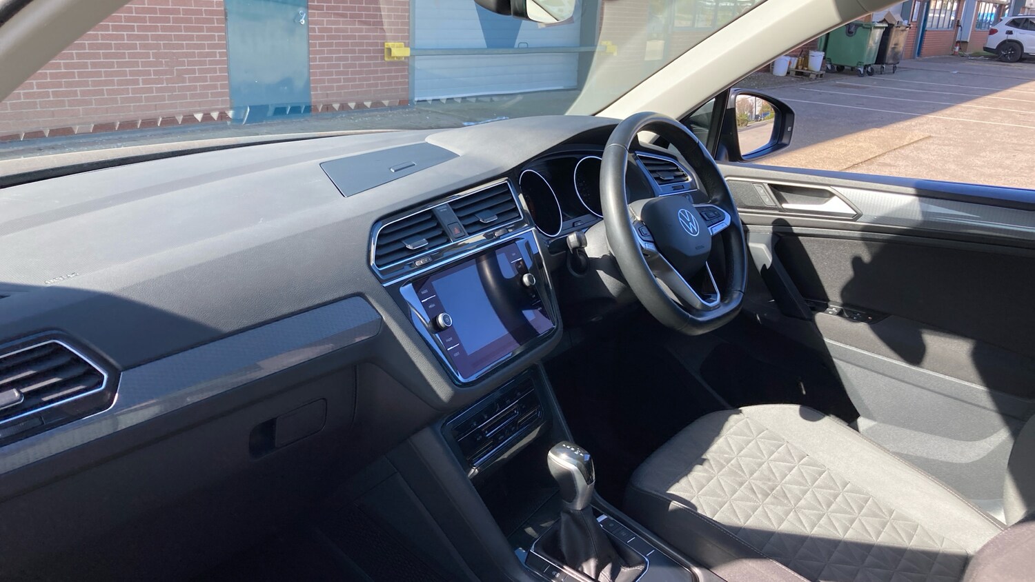 Used Volkswagen Tiguan 2022 for sale - 77930493: Photo 9