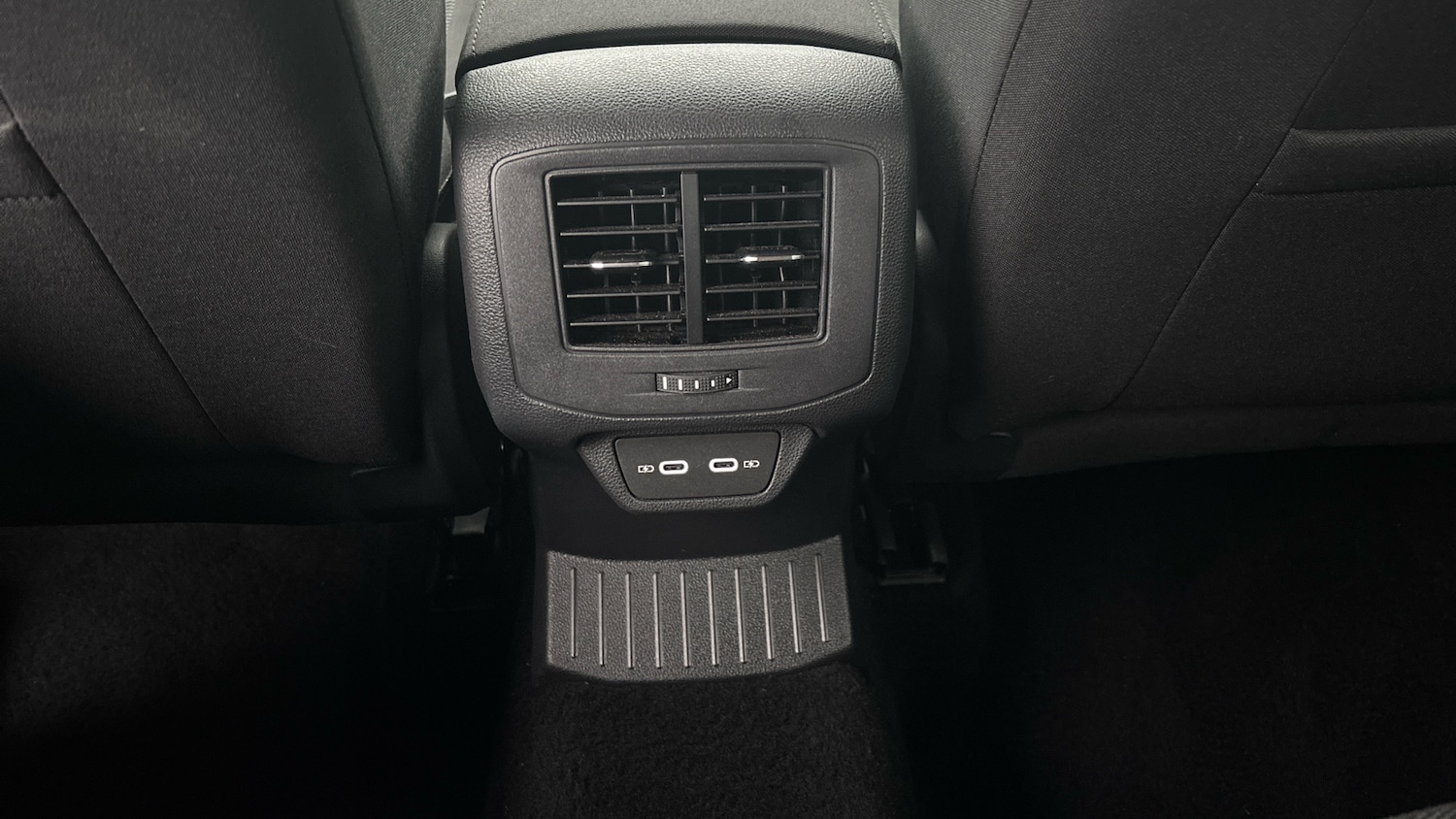 Used Volkswagen T-Roc 2025 for sale - 77435616: Photo 49