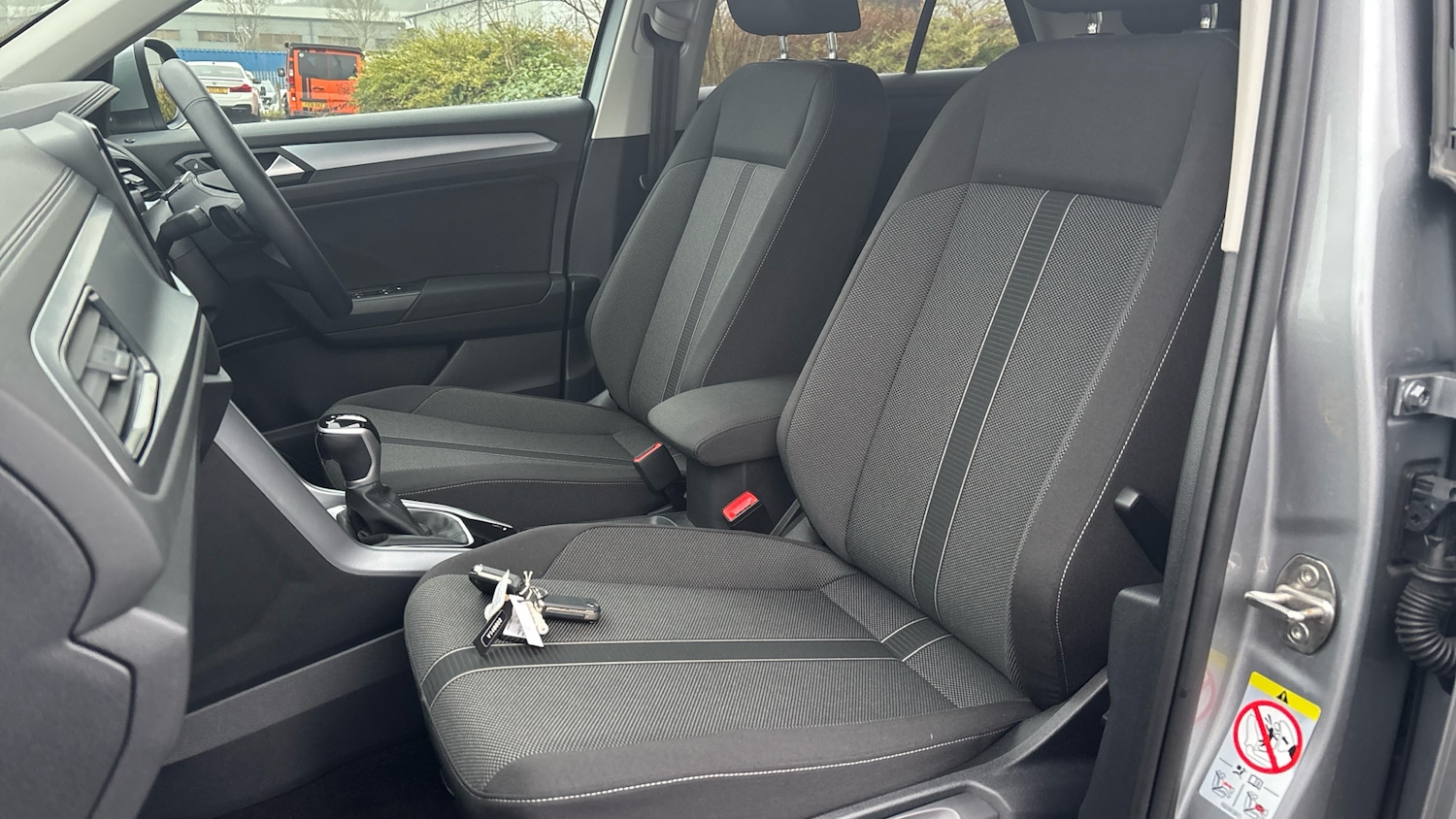 Used Volkswagen T-Roc 2025 for sale - 77435616: Photo 50