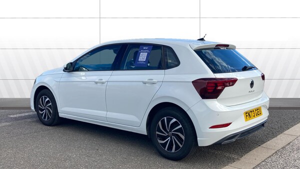 Used Volkswagen Polo 2023 for sale - 75984587: Photo 2