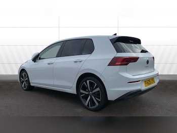 Used Volkswagen Golf 2025 for sale - 76101973: Photo 2