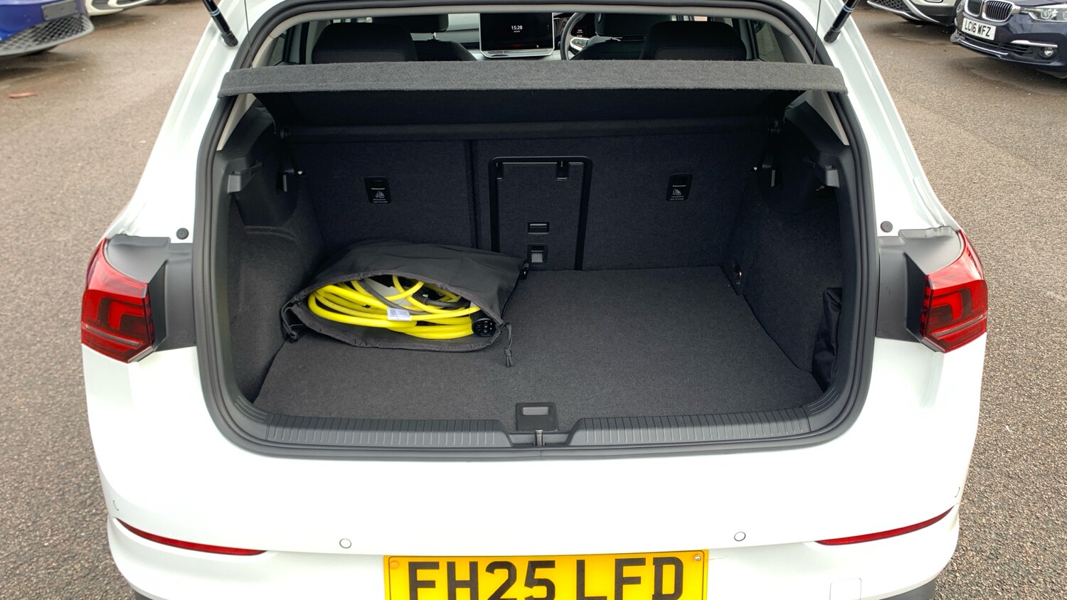 Used Volkswagen Golf 2025 for sale - 76101973: Photo 4