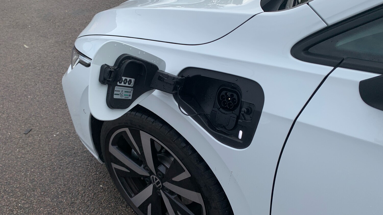 Used Volkswagen Golf 2025 for sale - 76101973: Photo 41