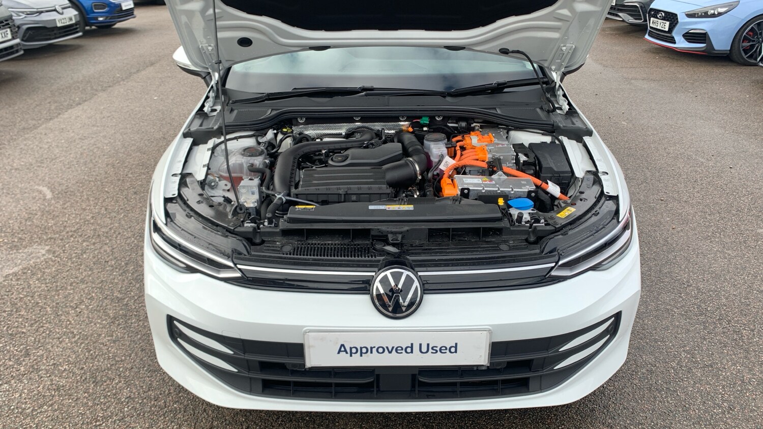 Used Volkswagen Golf 2025 for sale - 76101973: Photo 8