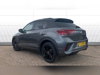 Used Volkswagen T-Roc 2025 for sale - 77687389: Photo