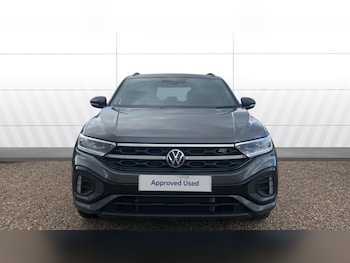 Used Volkswagen T-Roc 2025 for sale - 77687389: Photo
