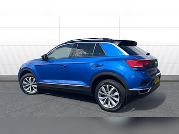 Used Volkswagen T-Roc 2020 for sale - 79457052: Photo