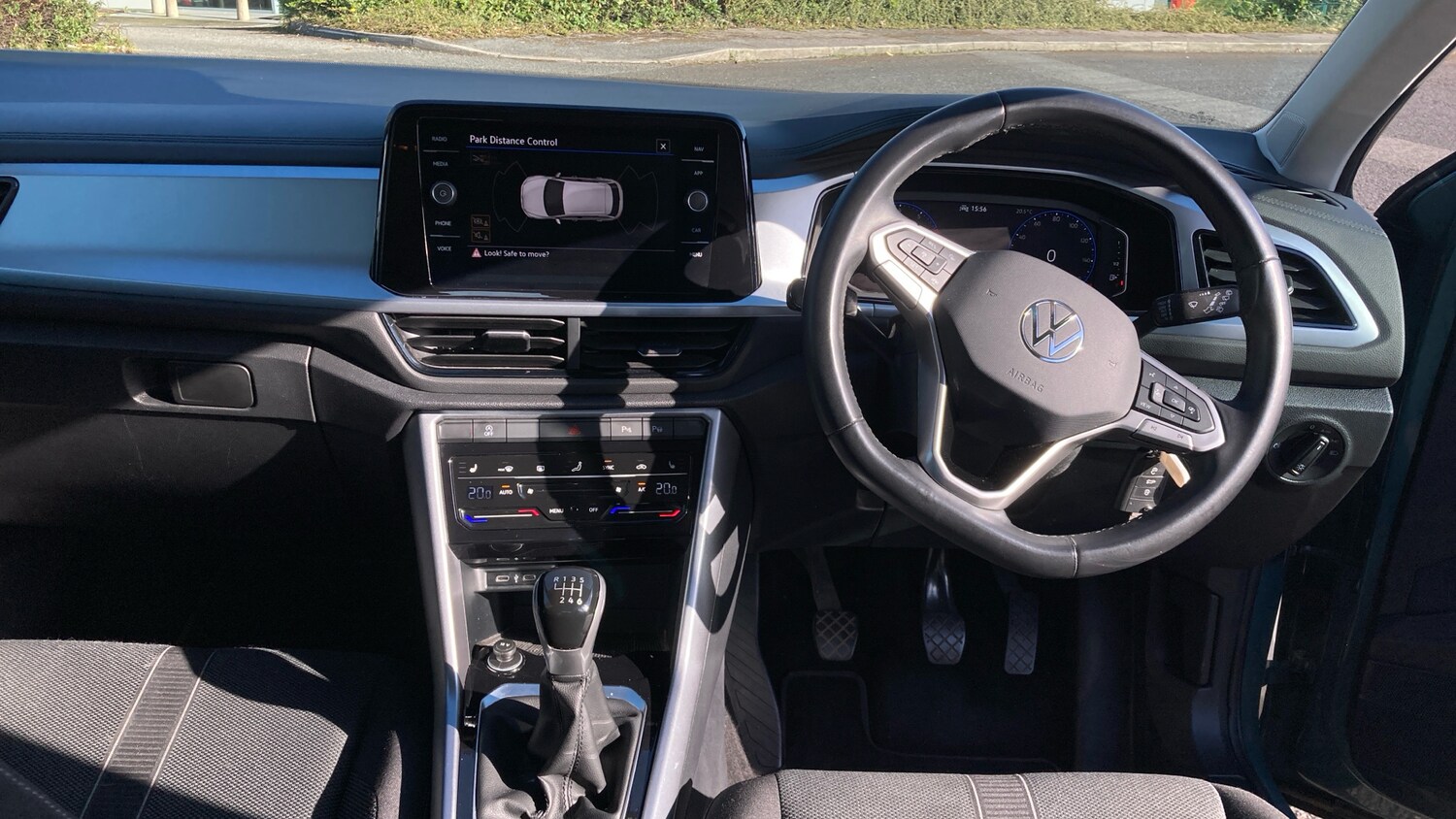 Used Volkswagen T-Roc 2022 for sale - 78163130: Photo 14